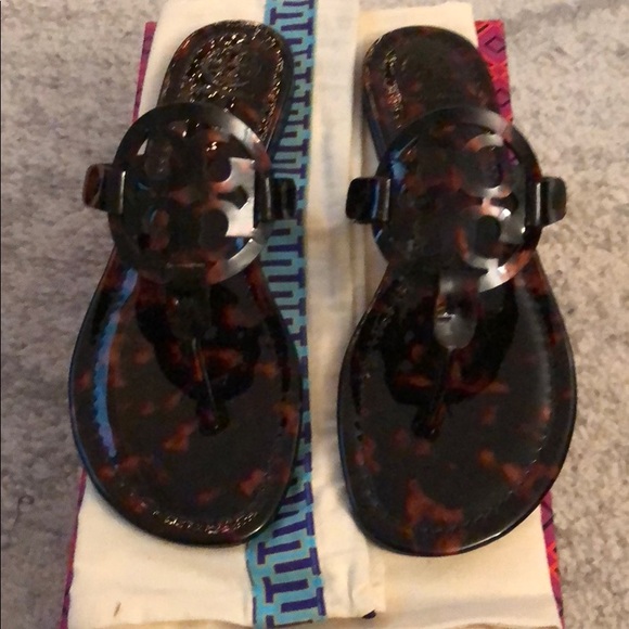 tory burch miller flip flop tortoise shell
